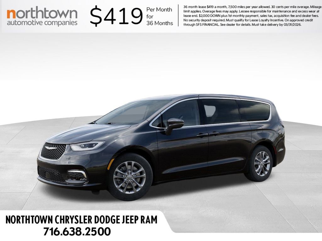 New 2026 Chrysler Pacifica Select image 2