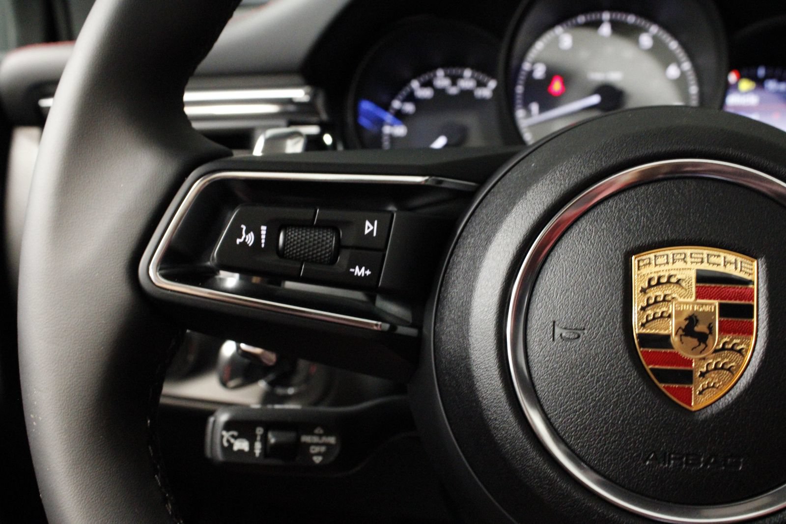 New 2026 Porsche Macan S AWD/4WD image 25