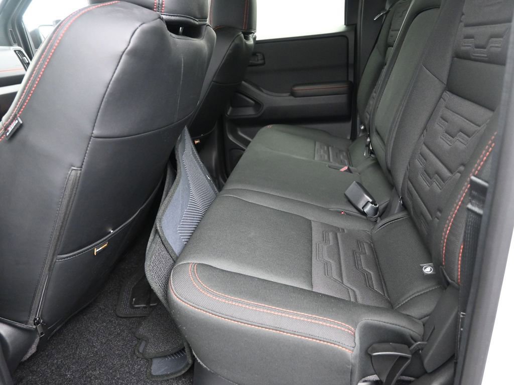 Used 2026 Nissan Frontier Pro-X w/ Pro-X Convenience Package image 14