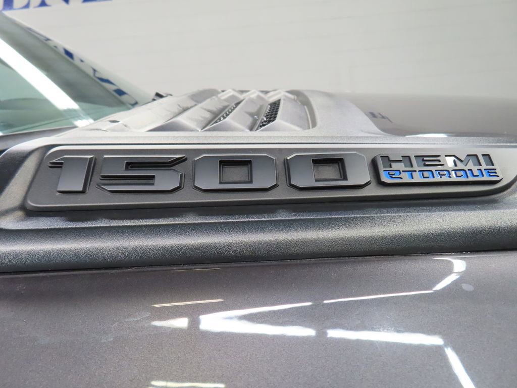 Used 2023 RAM 1500 Laramie AWD/4WD image 46