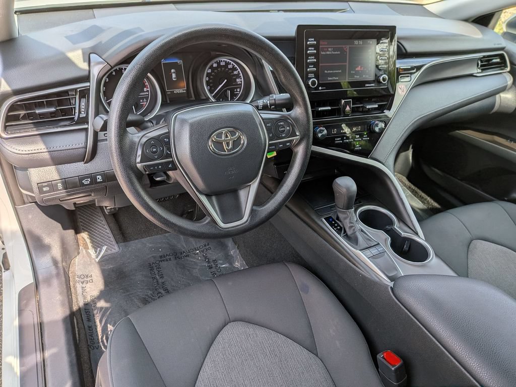 Used 2024 Toyota Camry LE FWD image 16
