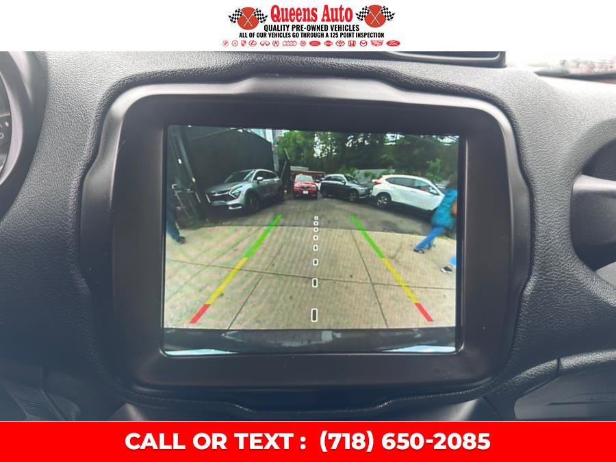 Used 2021 Jeep Renegade Trailhawk image 16