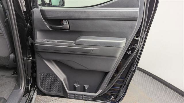 Used 2025 Toyota Tacoma SR image 21