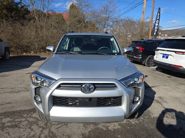 Used 2023 Toyota 4Runner SR5 Premium w/ Moonroof Package image 10
