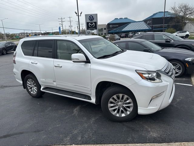 Used 2017 Lexus GX 460 Premium w/ Premium Package AWD/4WD image 2