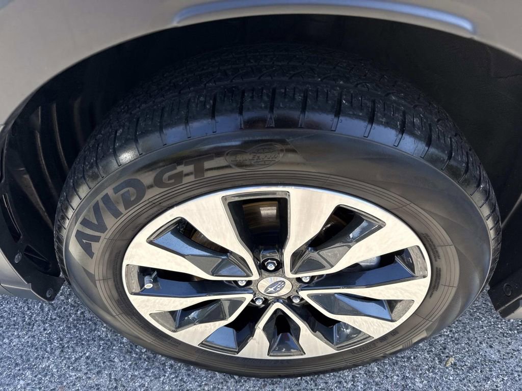 Used 2023 Subaru Outback Limited image 12