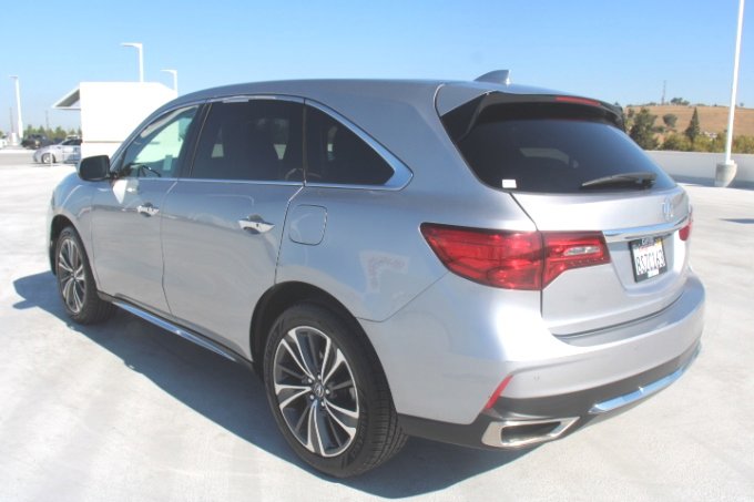Used 2020 Acura MDX SH-AWD w/ Technology Package image 4
