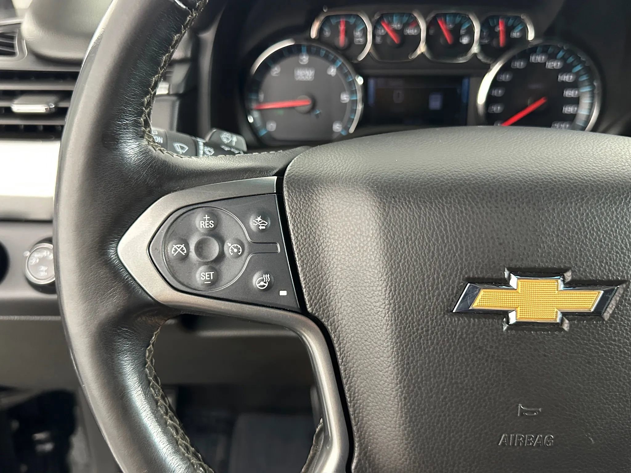 Used 2019 Chevrolet Tahoe Premier AWD/4WD image 26