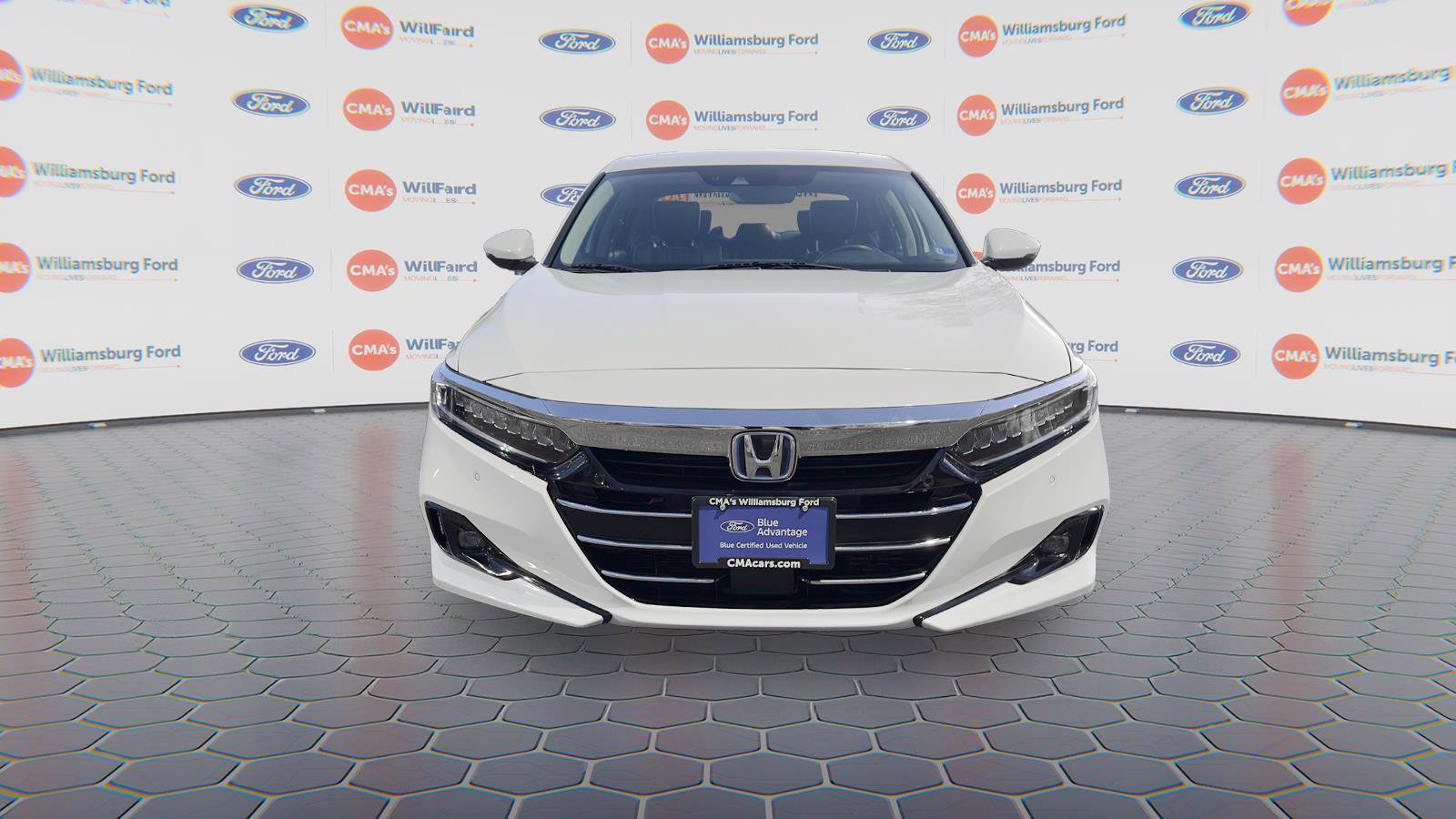Used 2022 Honda Accord Touring image 2