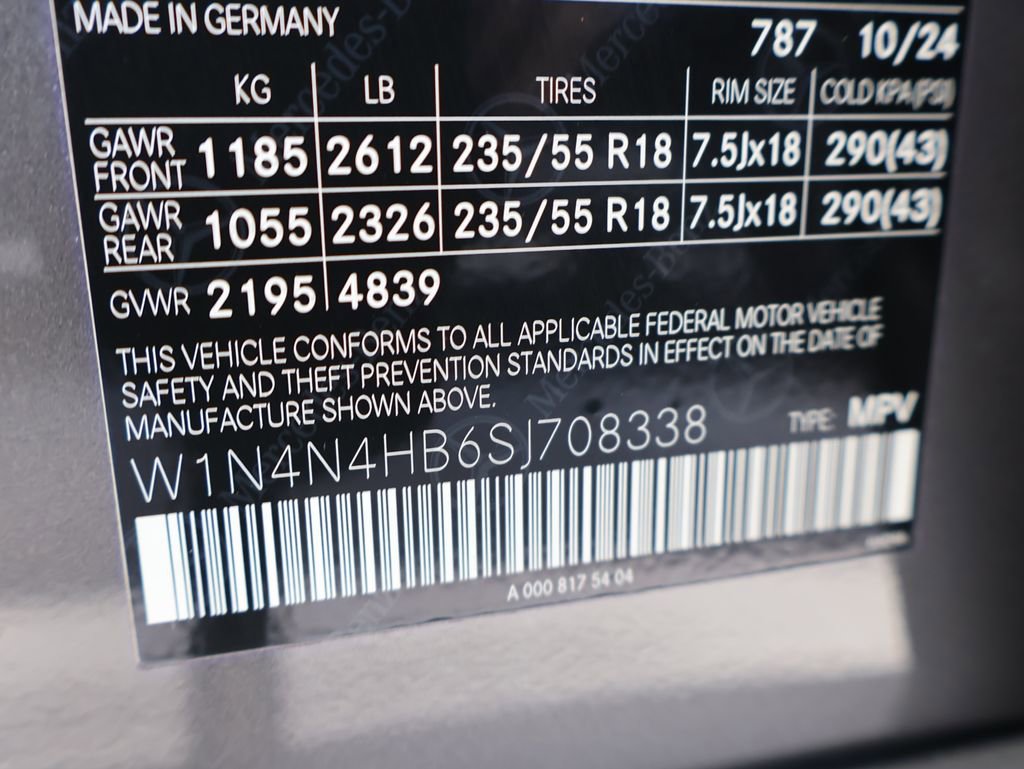 Certified 2025 Mercedes-Benz GLA 250 4MATIC image 41