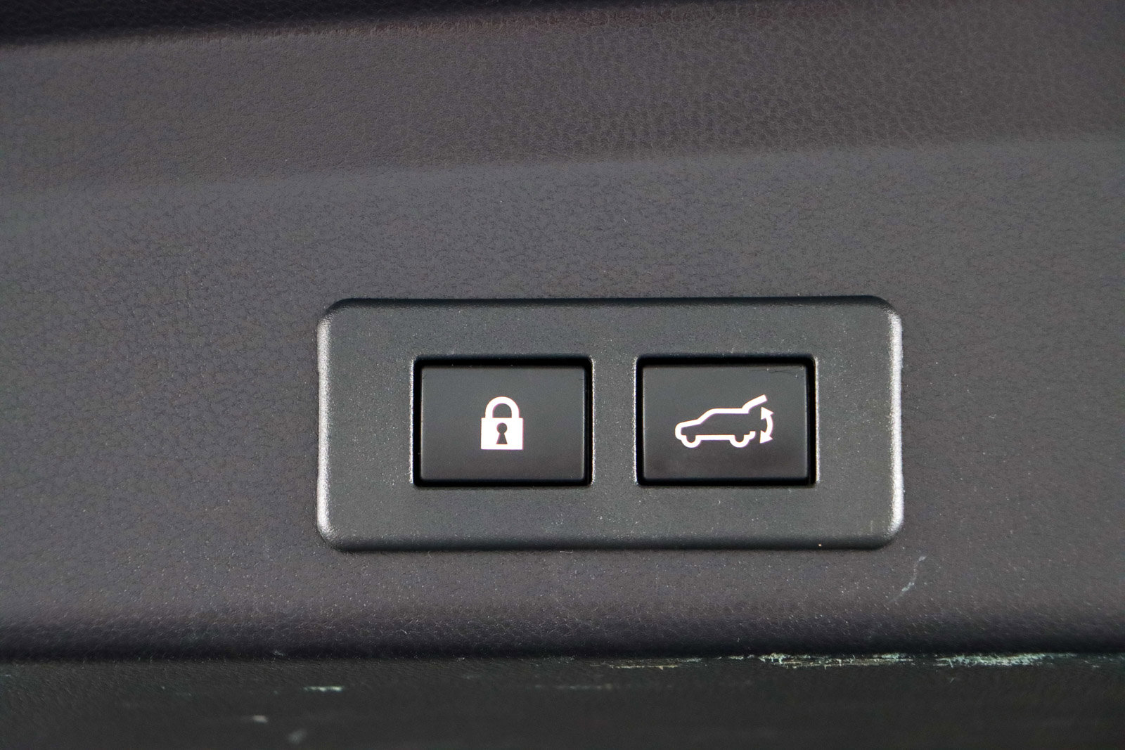 Used 2023 Subaru Ascent Limited AWD/4WD image 31