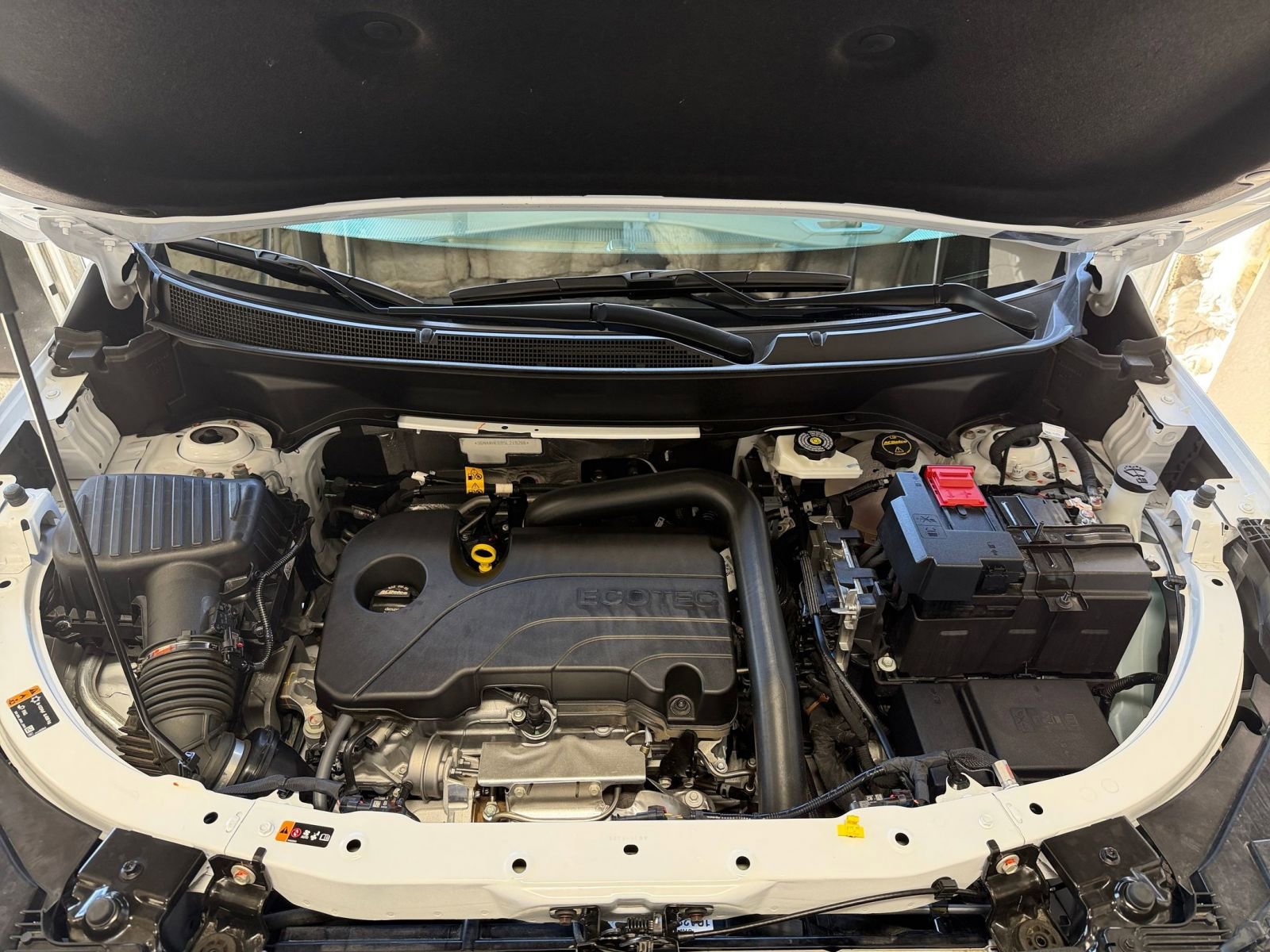 Used 2025 Chevrolet Equinox LT image 31