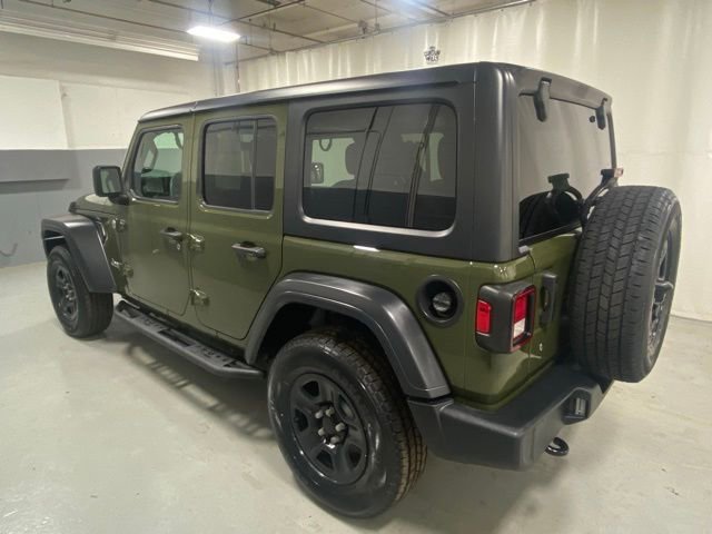 Used 2020 Jeep Wrangler Unlimited Sport AWD/4WD image 2