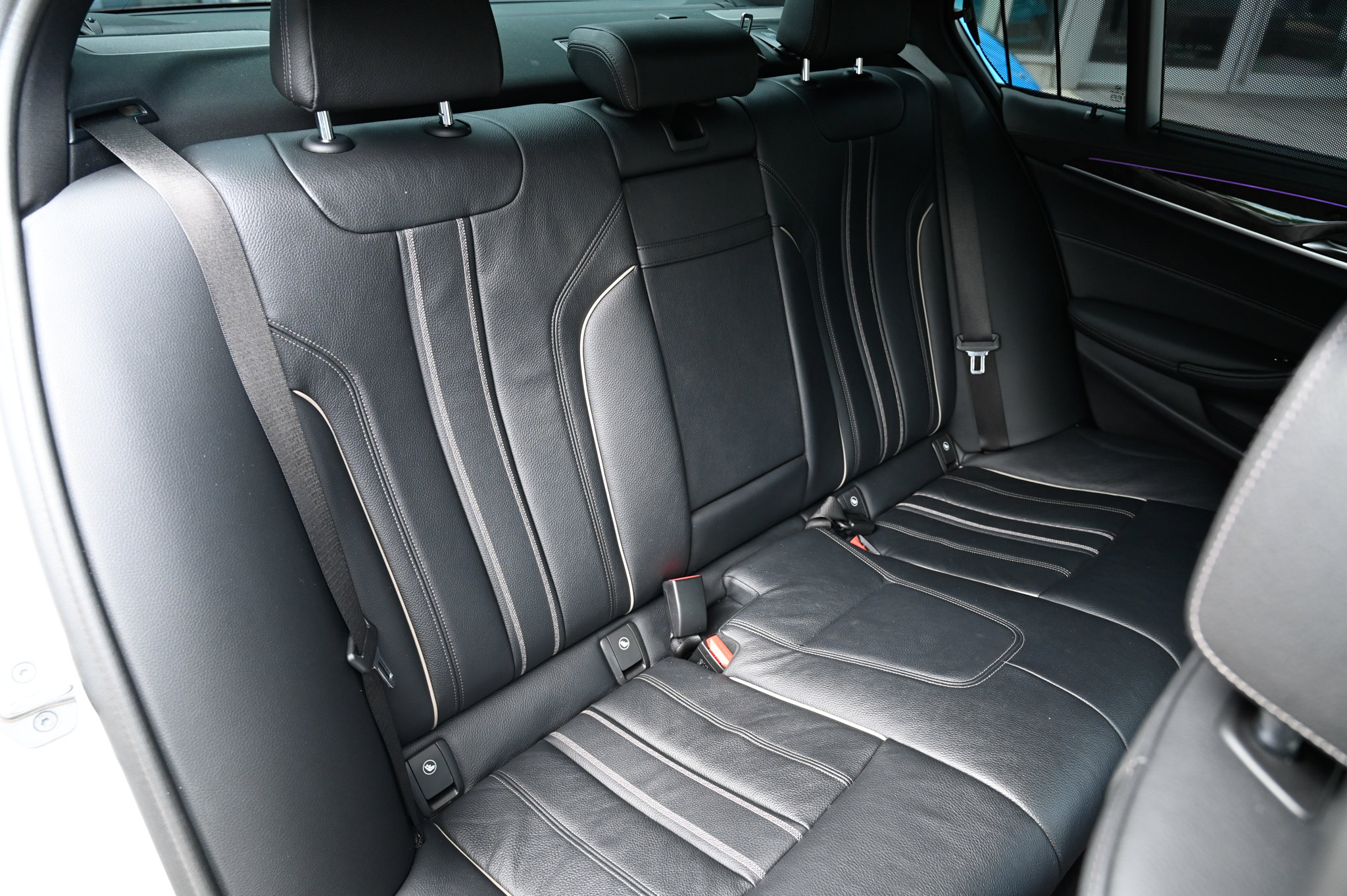 Used 2021 BMW M550i xDrive w/ Executive Package AWD/4WD image 51