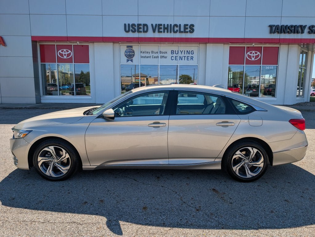 Used 2020 Honda Accord EX image 4