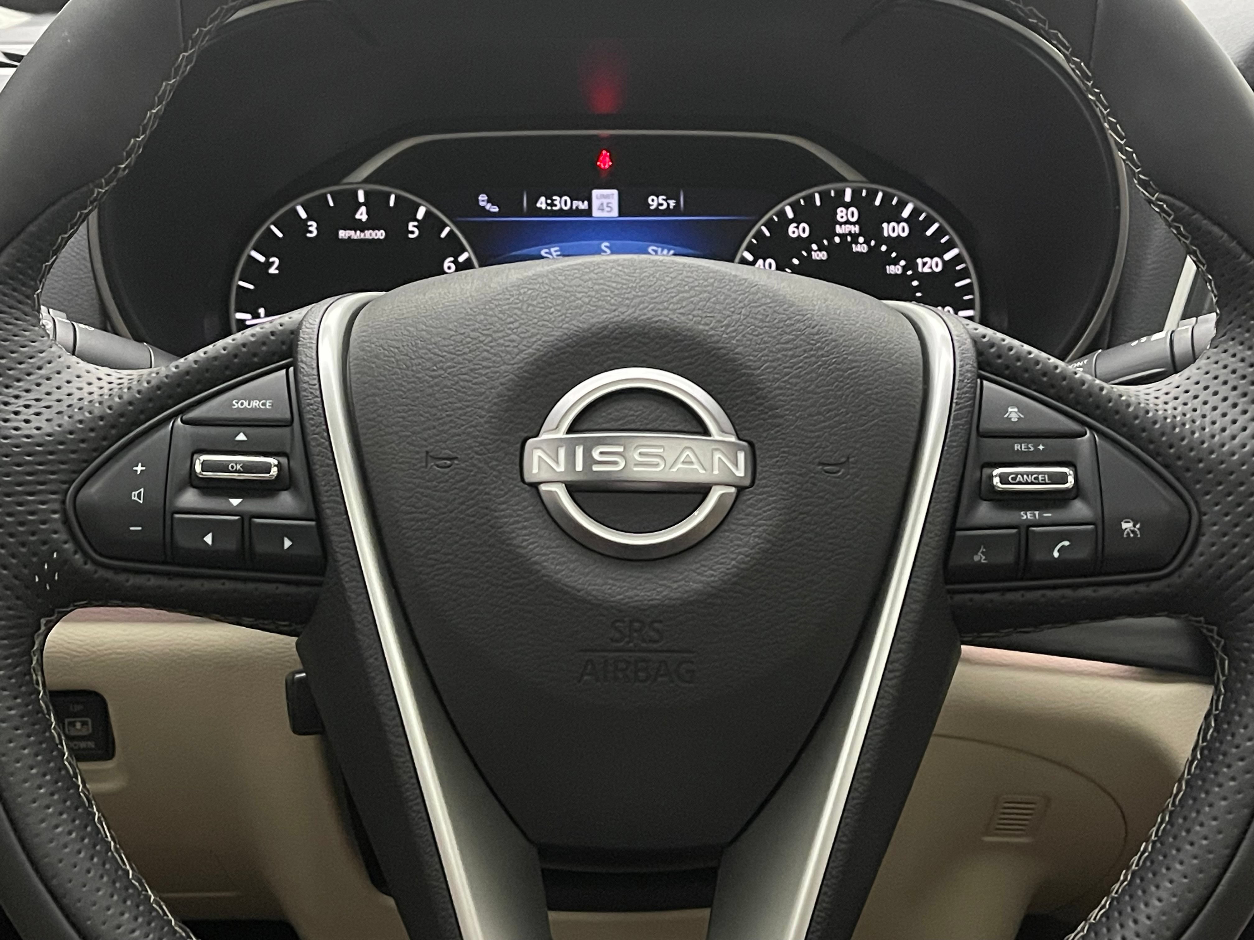 Used 2023 Nissan Maxima Platinum w/ Sport Mat Group FWD image 21