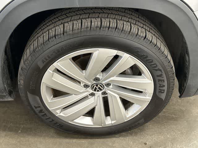 Used 2020 Volkswagen Atlas Cross Sport SE AWD/4WD image 5