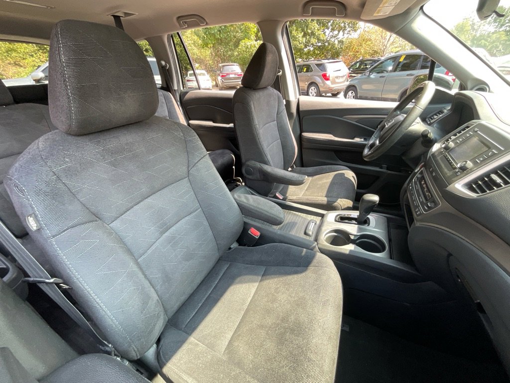 Used 2019 Honda Pilot LX image 17