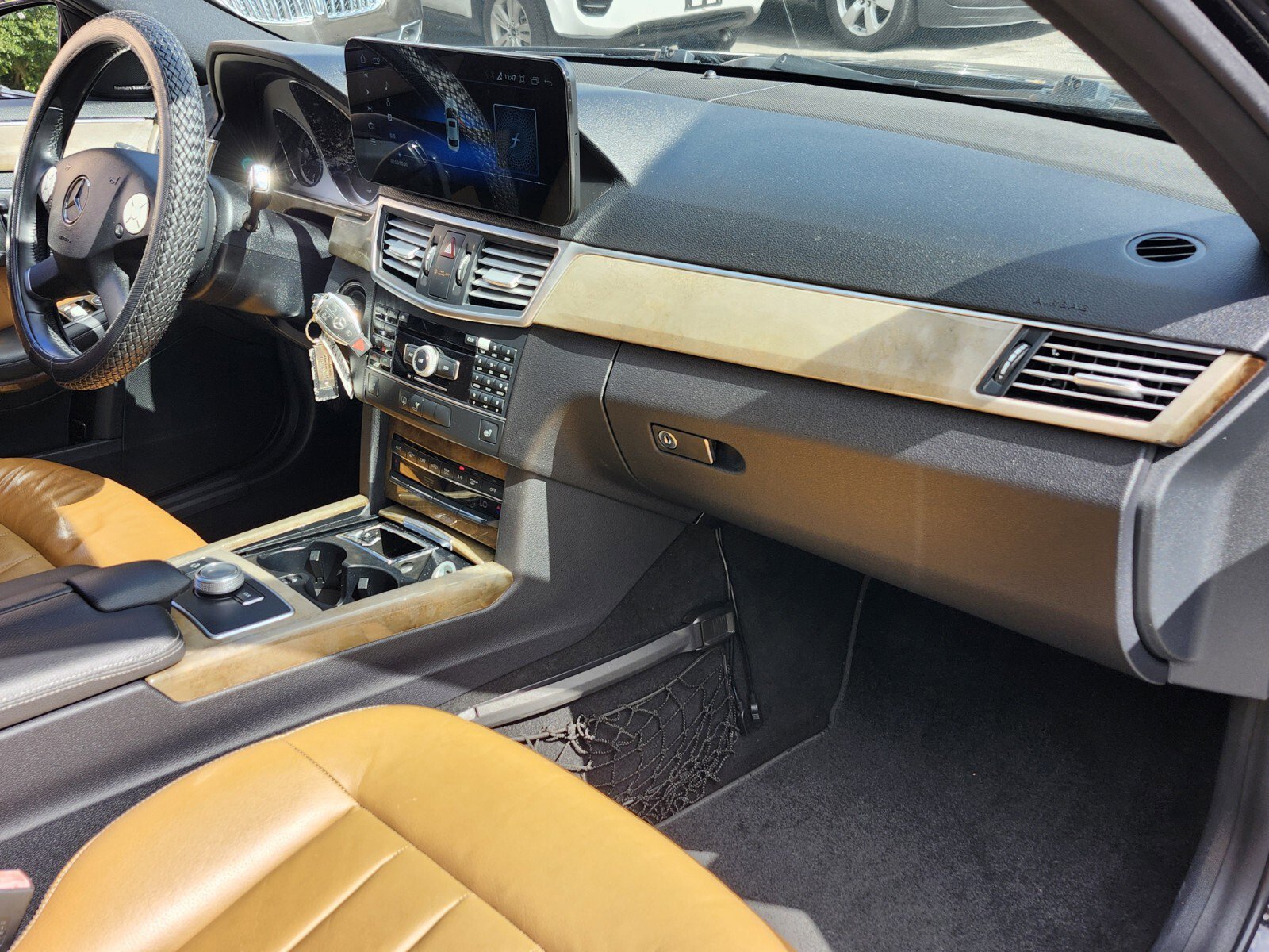 Used 2011 Mercedes-Benz E 350 Sedan image 13