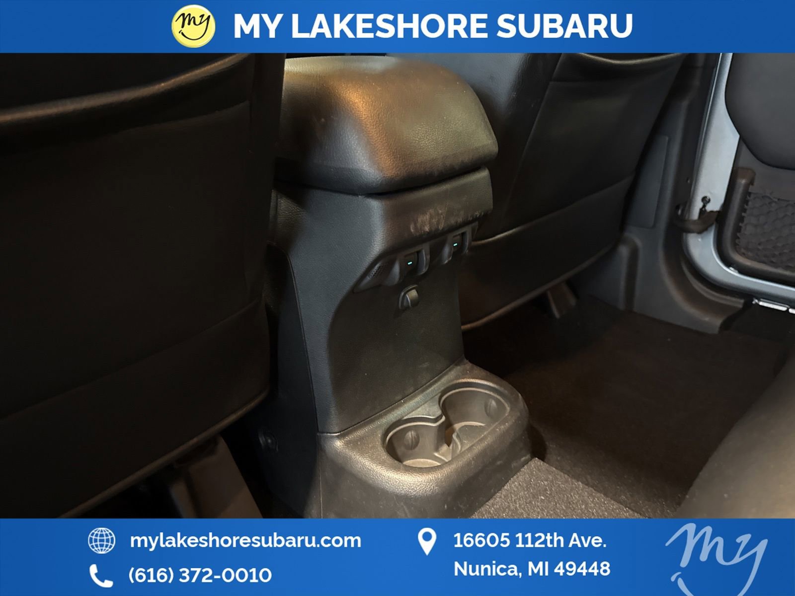 Used 2015 Jeep Wrangler Unlimited Sahara image 19