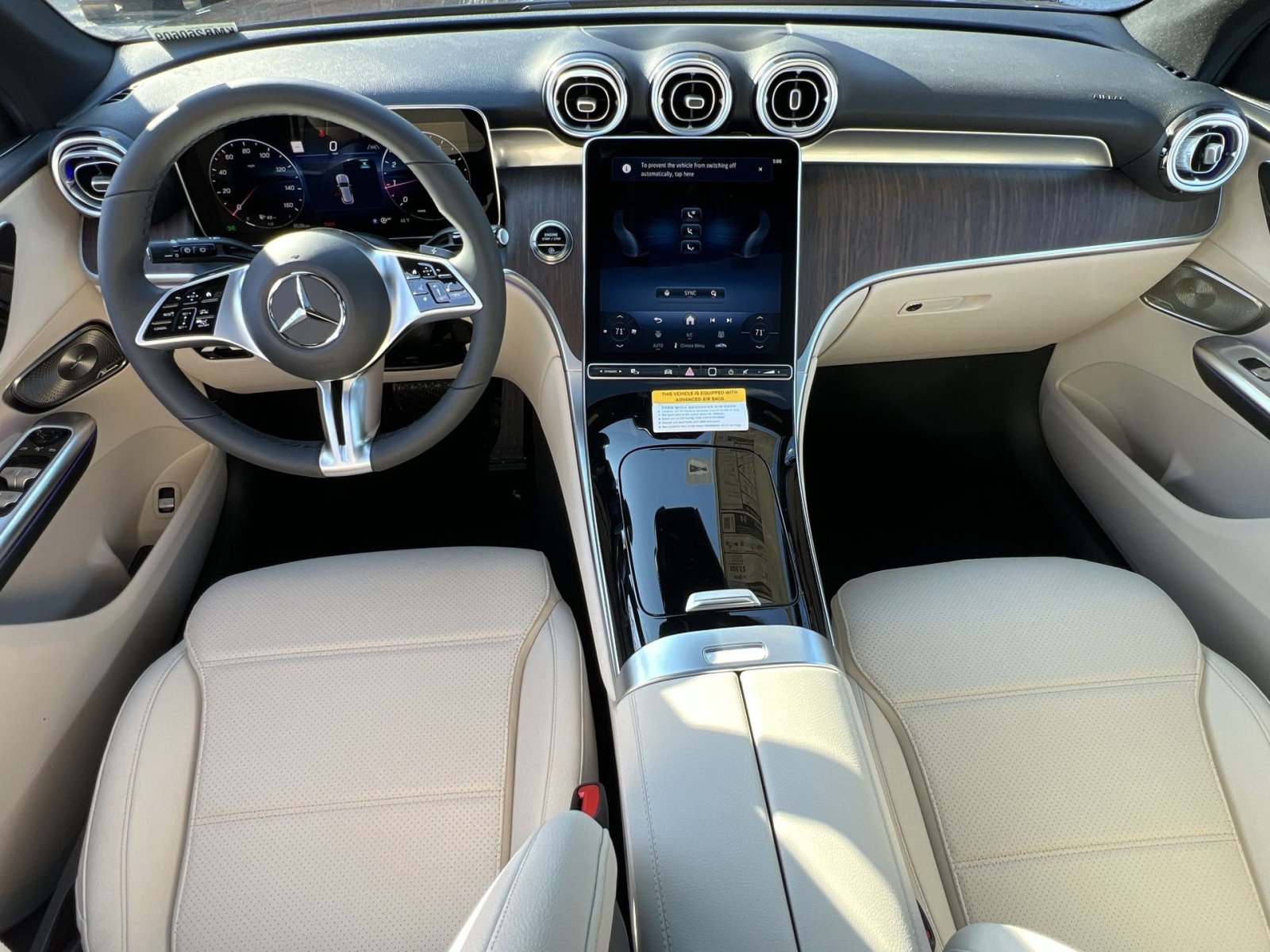 New 2026 Mercedes-Benz GLC 300 4MATIC image 21