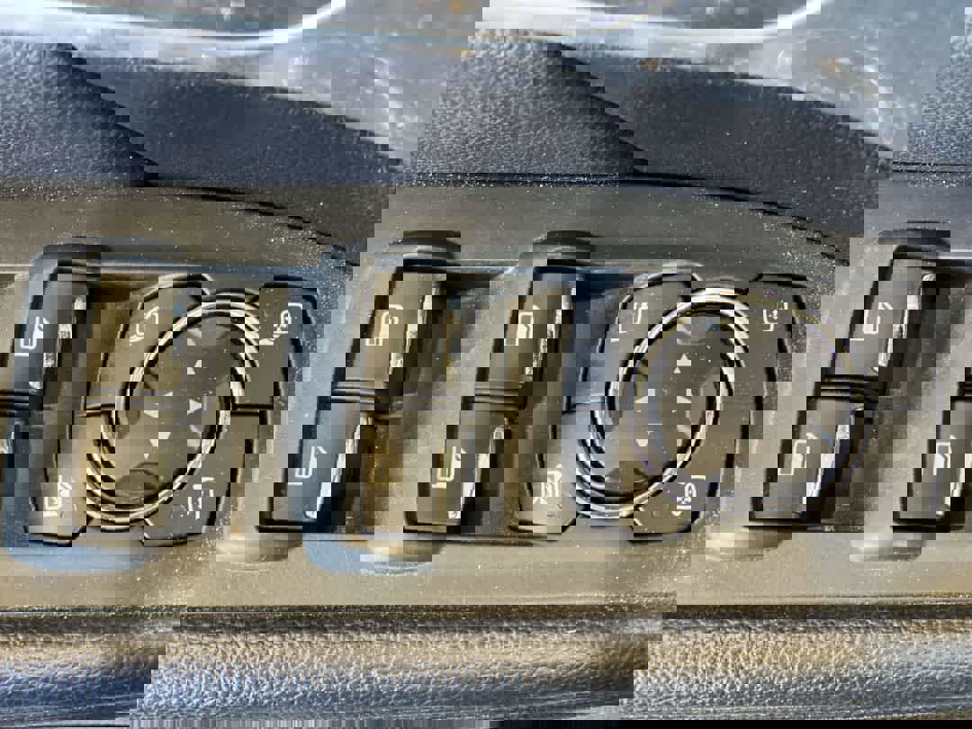 Used 2018 Ford Explorer Sport w/ Equipment Group 401A image 16