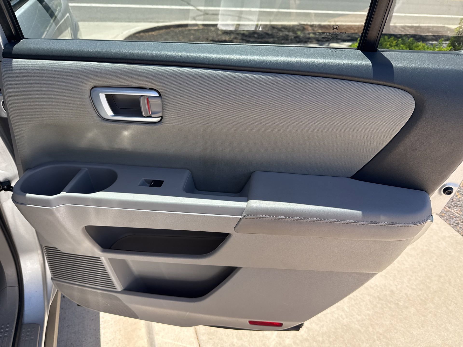 Used 2015 Honda Pilot LX image 29