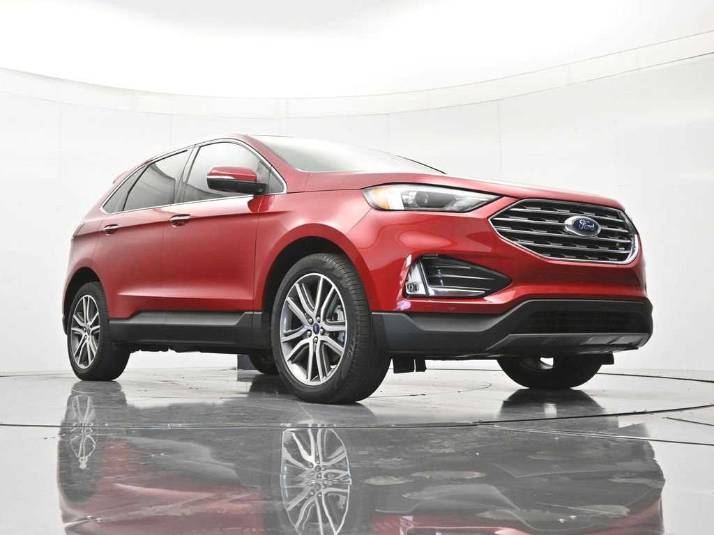Certified 2022 Ford Edge Titanium AWD/4WD image 39