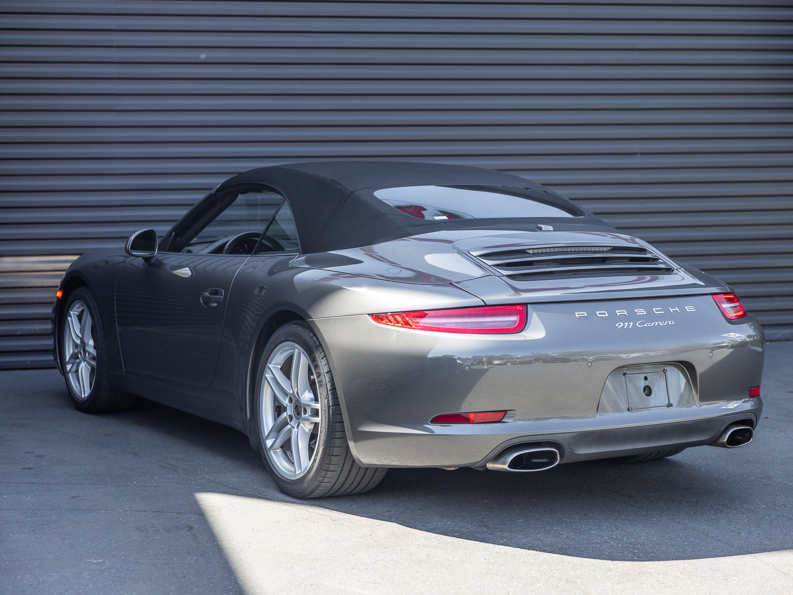 Used 2013 Porsche 911 Carrera RWD image 3