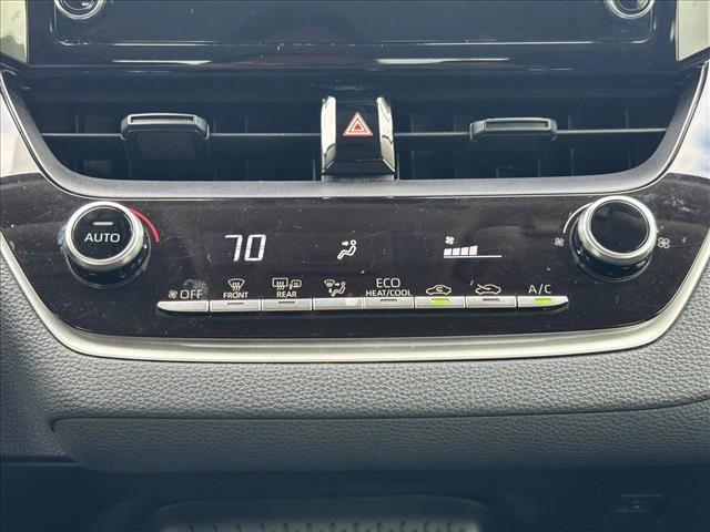 Used 2020 Toyota Corolla LE image 14