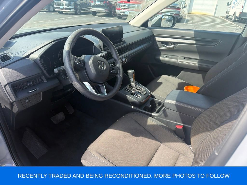 Used 2025 Honda CR-V LX image 5