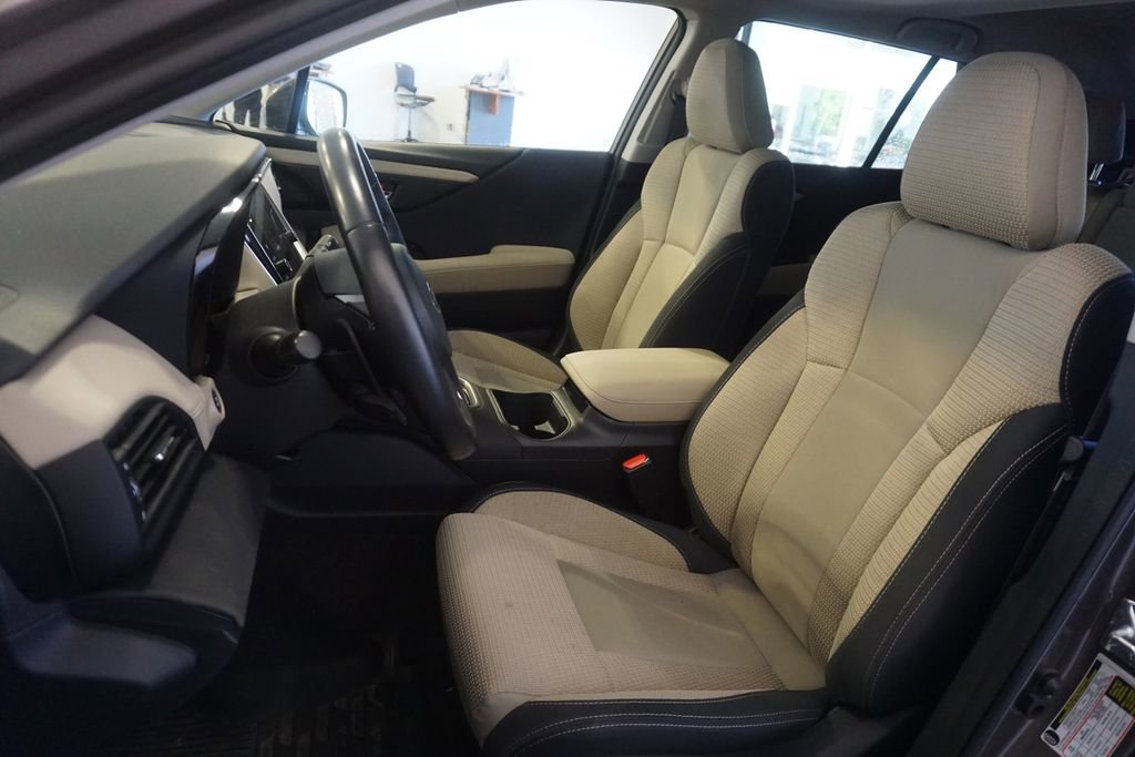 Used 2021 Subaru Outback Premium AWD/4WD image 19