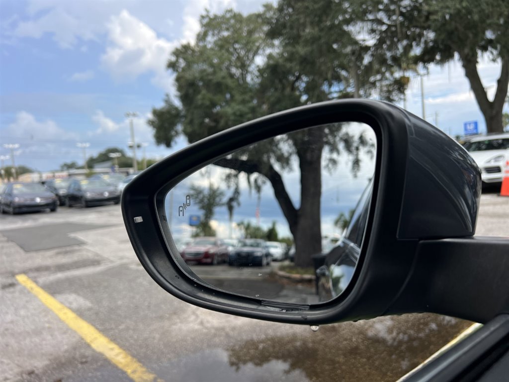 Used 2017 Volkswagen Passat 1.8T SE w/ SE Lighting Package FWD image 26