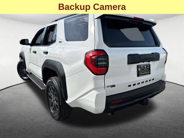 Used 2025 Toyota 4Runner SR5 AWD/4WD image 10