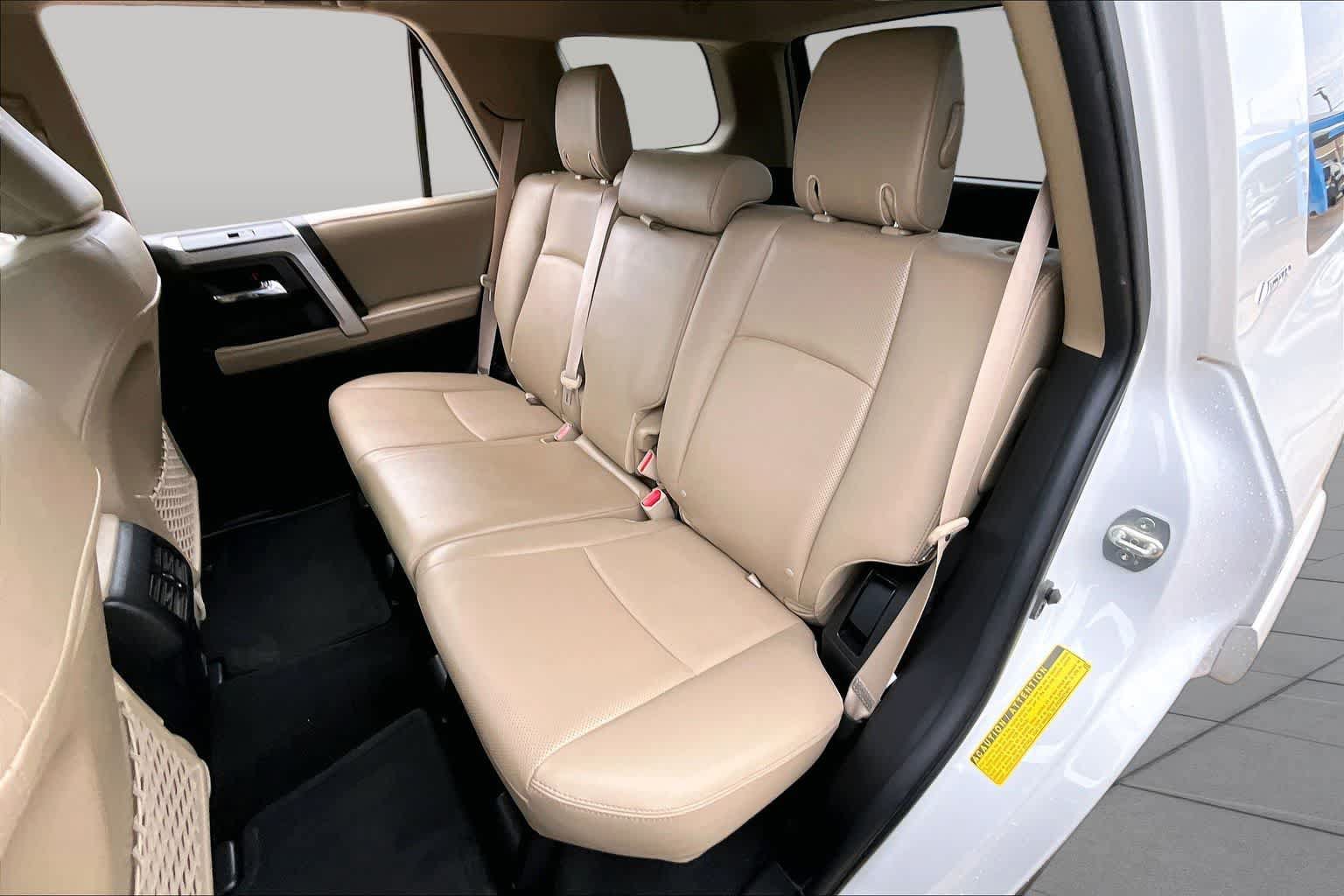 Used 2024 Toyota 4Runner Limited AWD/4WD image 22