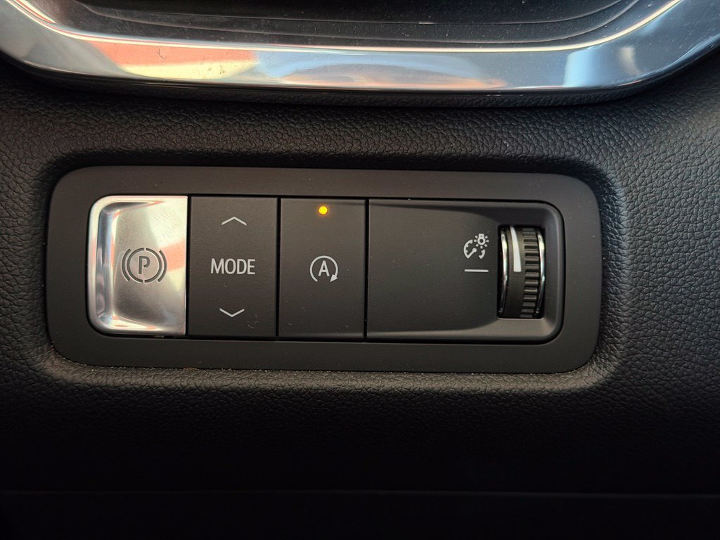 Used 2026 GMC Acadia Elevation FWD image 27