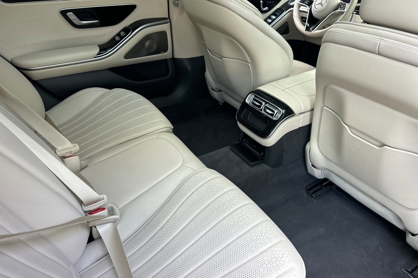 Used 2022 Mercedes-Benz S 500 4MATIC image 31
