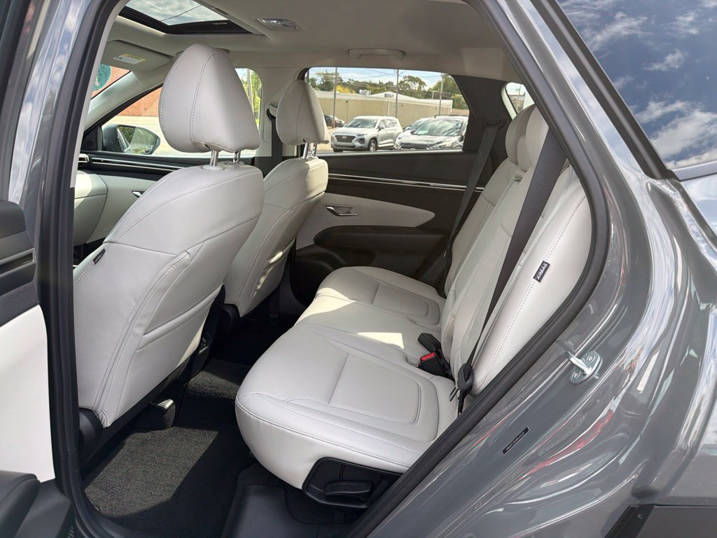 Used 2024 Hyundai Tucson SEL w/ Convenience Package AWD/4WD image 17