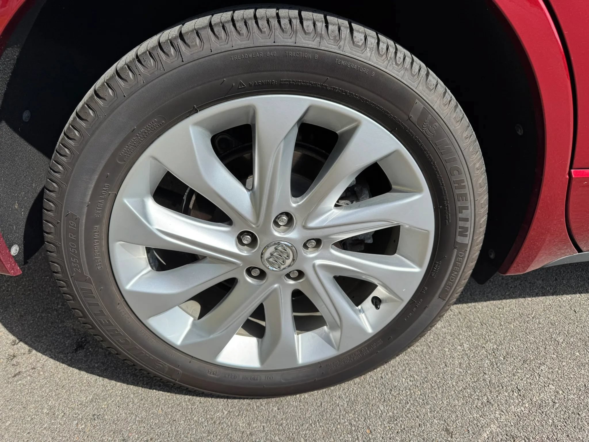 Used 2018 Buick Envision Premium w/ Driver Confidence Package AWD/4WD image 27