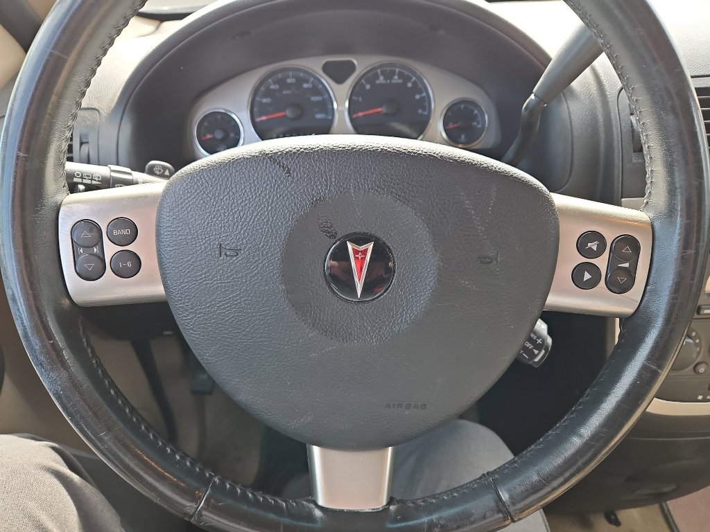 Used 2006 Pontiac Montana SV6 w/ Convenience Package FWD image 10