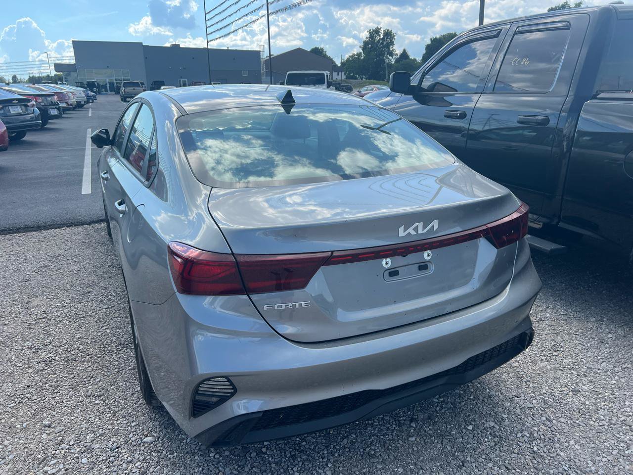 Used 2024 Kia Forte LXS FWD image 4