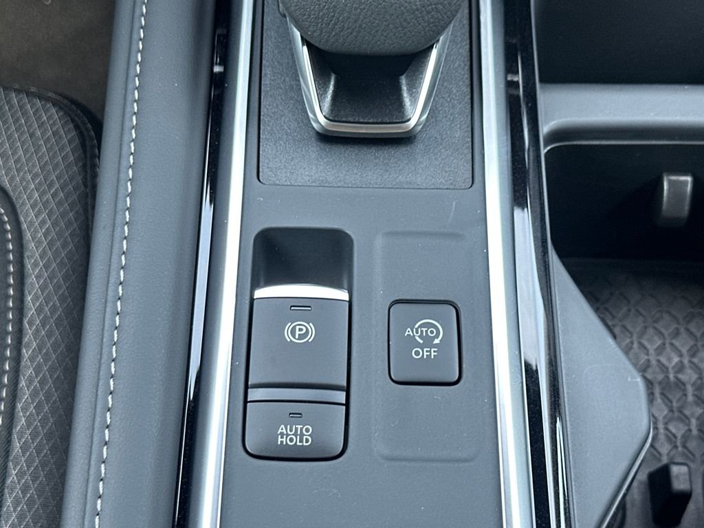 New 2026 Nissan Pathfinder SV image 25