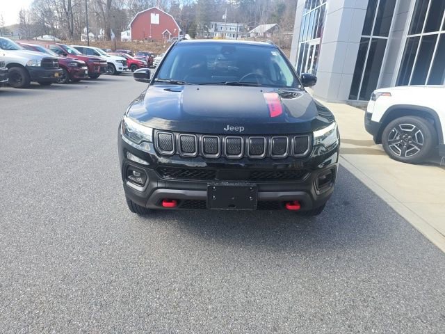 Certified 2022 Jeep Compass Trailhawk w/ Trailhawk Elite Group image 2