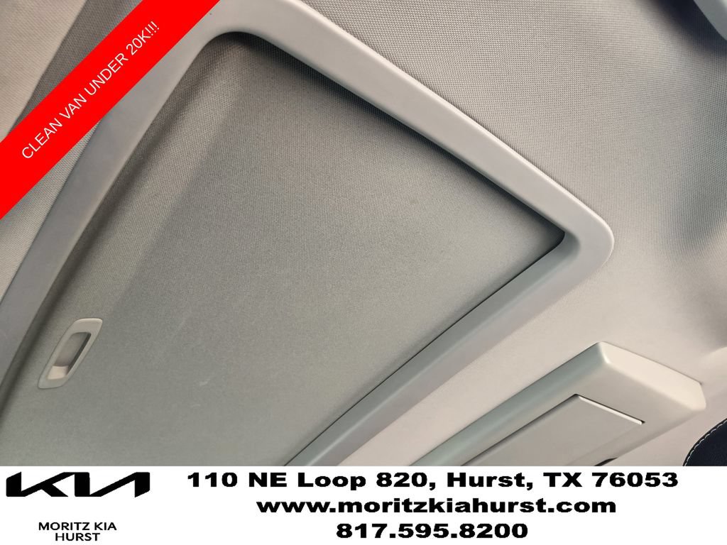 Used 2017 Toyota Sienna SE FWD image 27