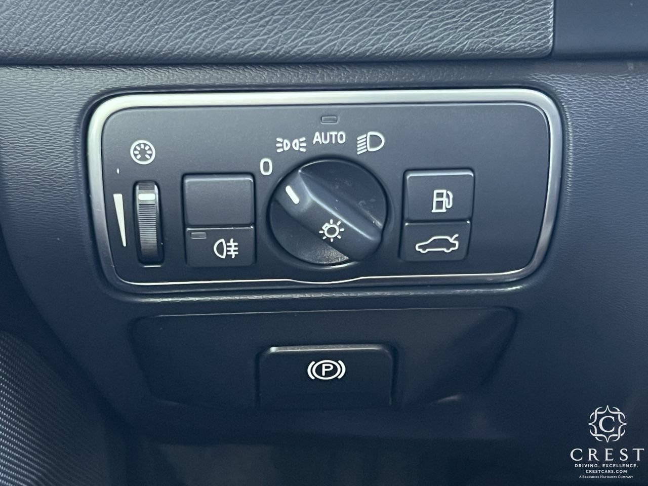 Used 2018 Volvo S60 T5 Dynamic w/ Vision Package FWD image 21