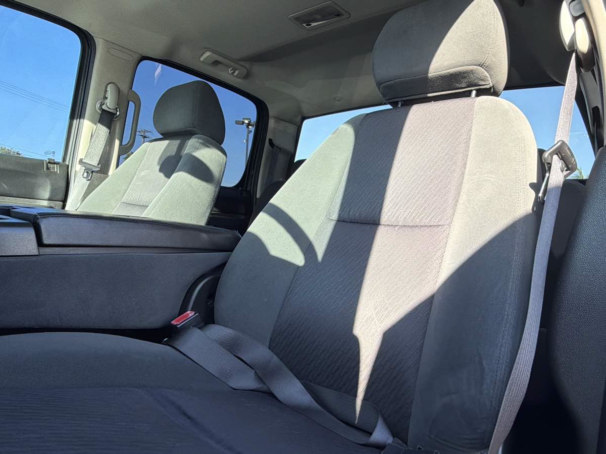 Used 2009 Chevrolet Silverado 1500 LT w/ Power Pack Plus RWD image 8