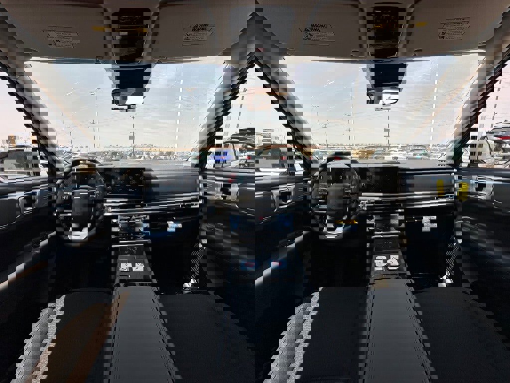 New 2026 Hyundai Santa Fe SE image 23