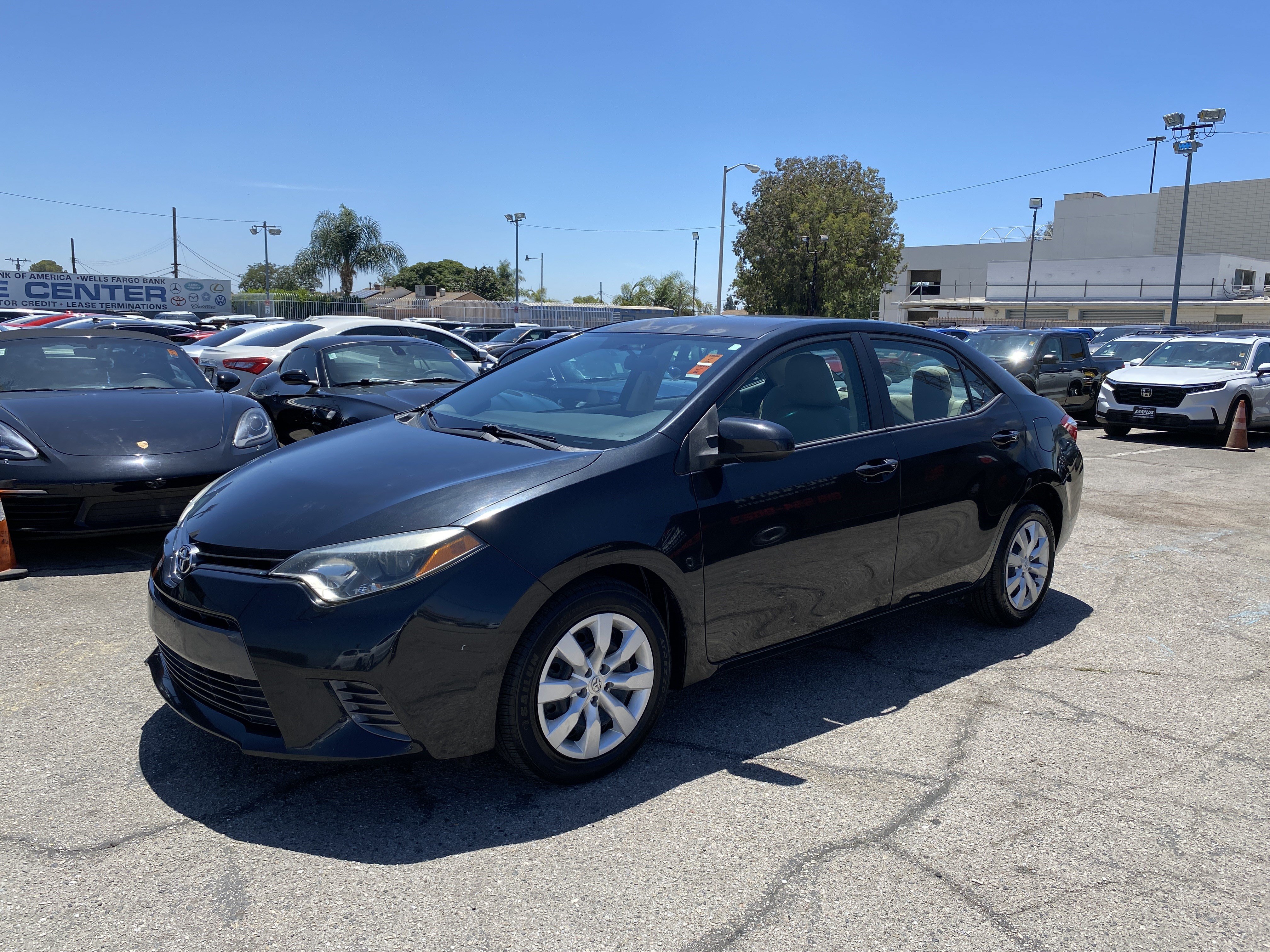 Used 2015 Toyota Corolla LE w/ Protection Package FWD image 2