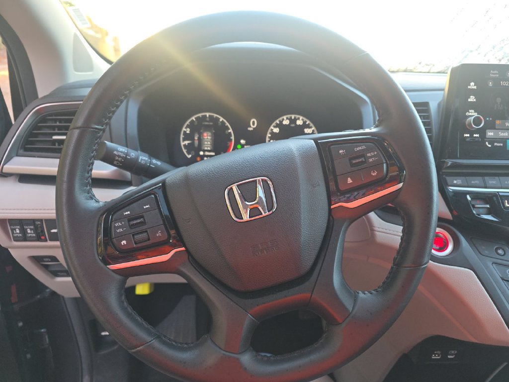 Used 2025 Honda Odyssey EX-L image 8