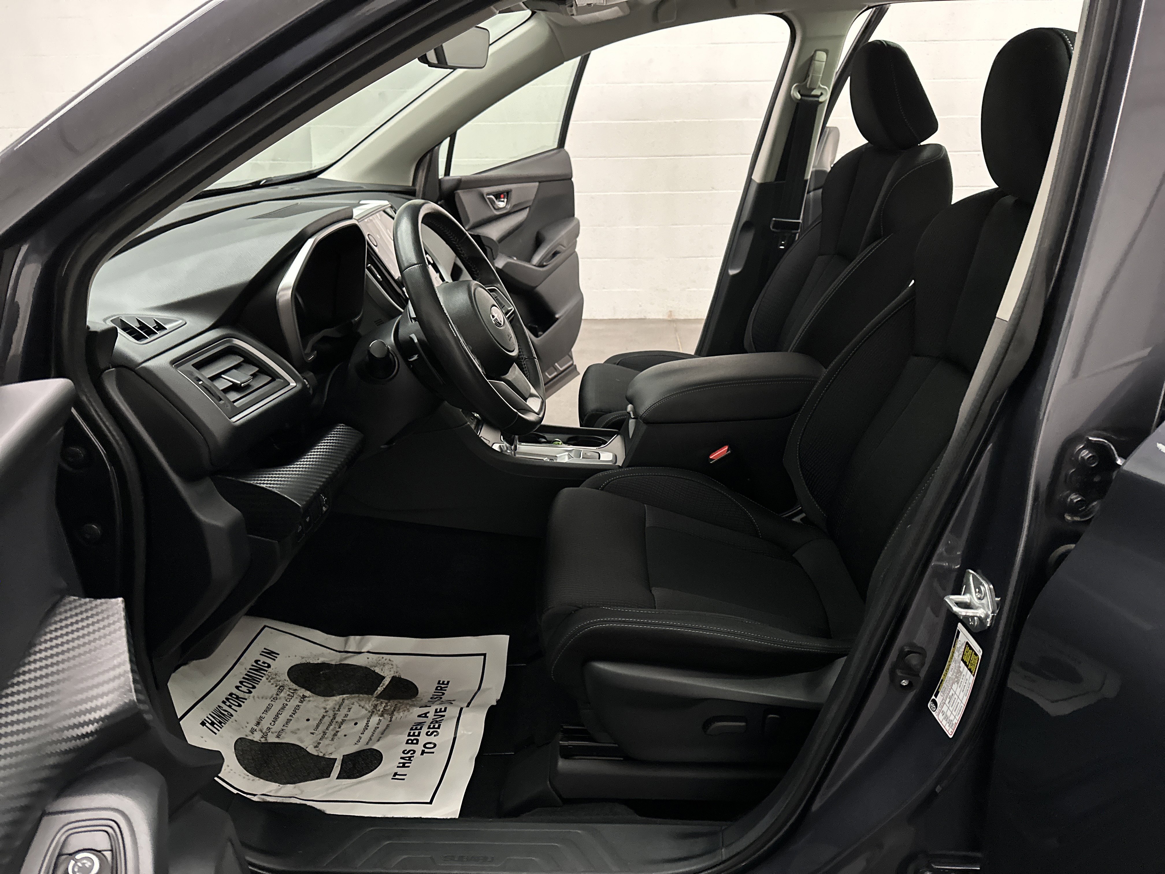 Used 2023 Subaru Ascent Premium w/ Convenience Package image 18